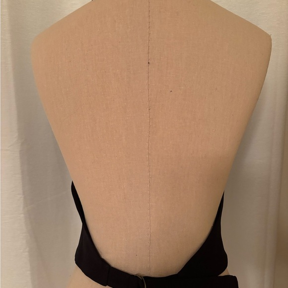 NWT Princess Polly Lioness Plunge Halter Crop Top, Black, Size Women’s 4 Small. - Picture 8 of 11